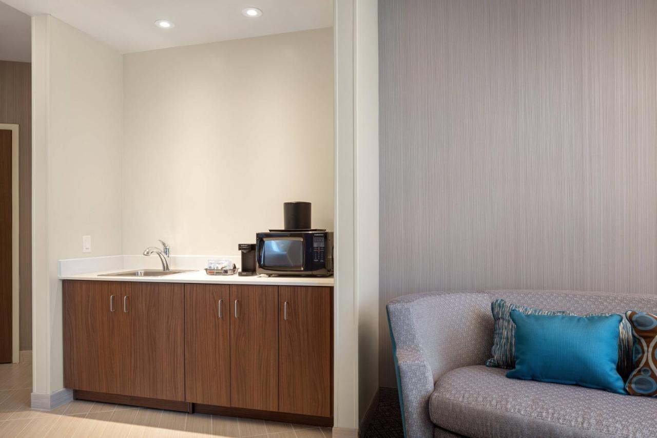Courtyard By Marriott Petaluma Sonoma County Hotel Buitenkant foto